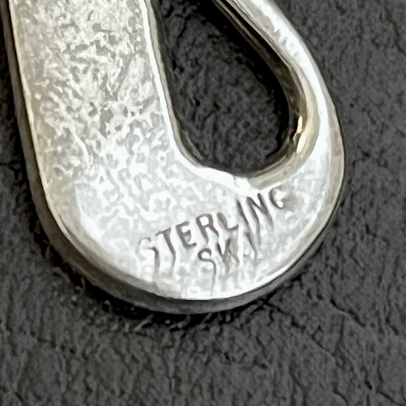 Vintage sterling silver black onyx dangle earrings - Picture 4 of 6